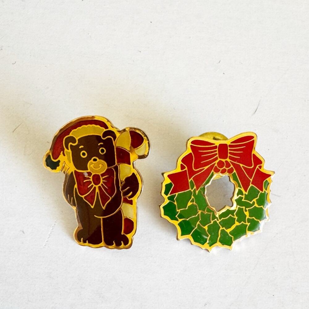 vintage Gift Creations enameled Christmas brooches pins teddy bear wreath 90s